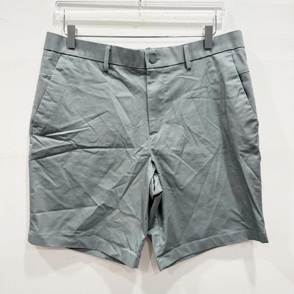 Banana Republic Men’s 9” Slim Core Temp Aiden Short Size 35 Gray Green